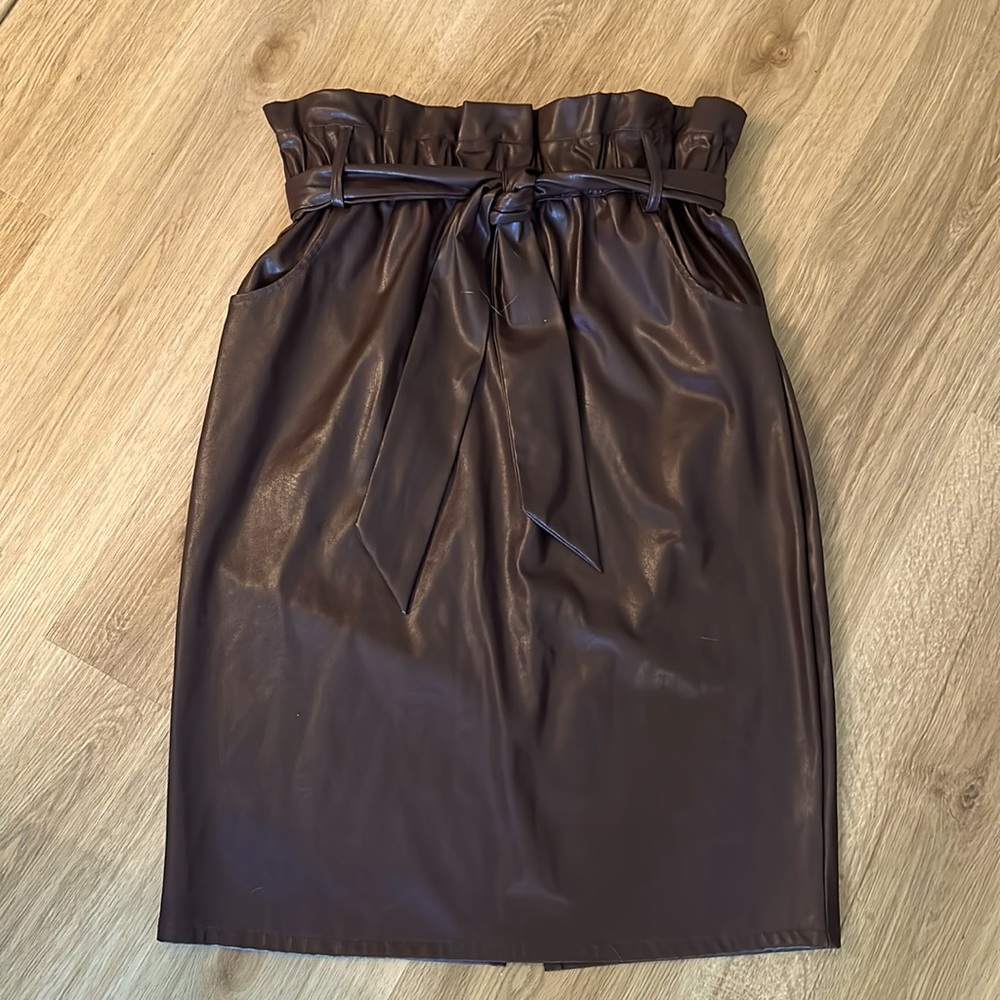 Brown faux leather, paper bag skirt size S